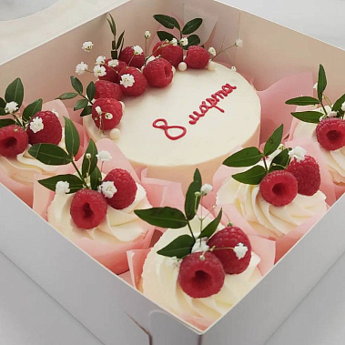 Ягодная нежность купить - королев.сладкоежкин.рф